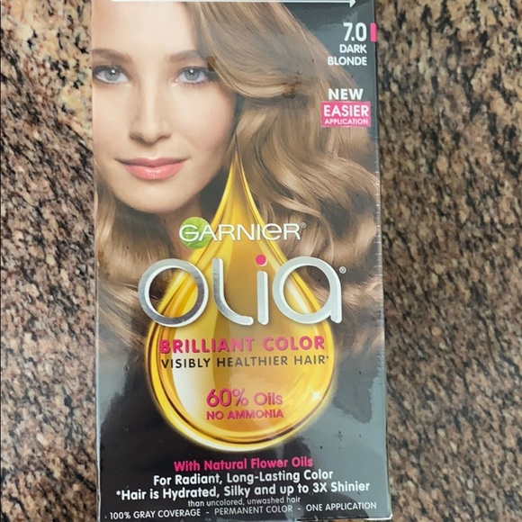 Garnier Accessories Garnier Ammonia Free Hair Color Brand New